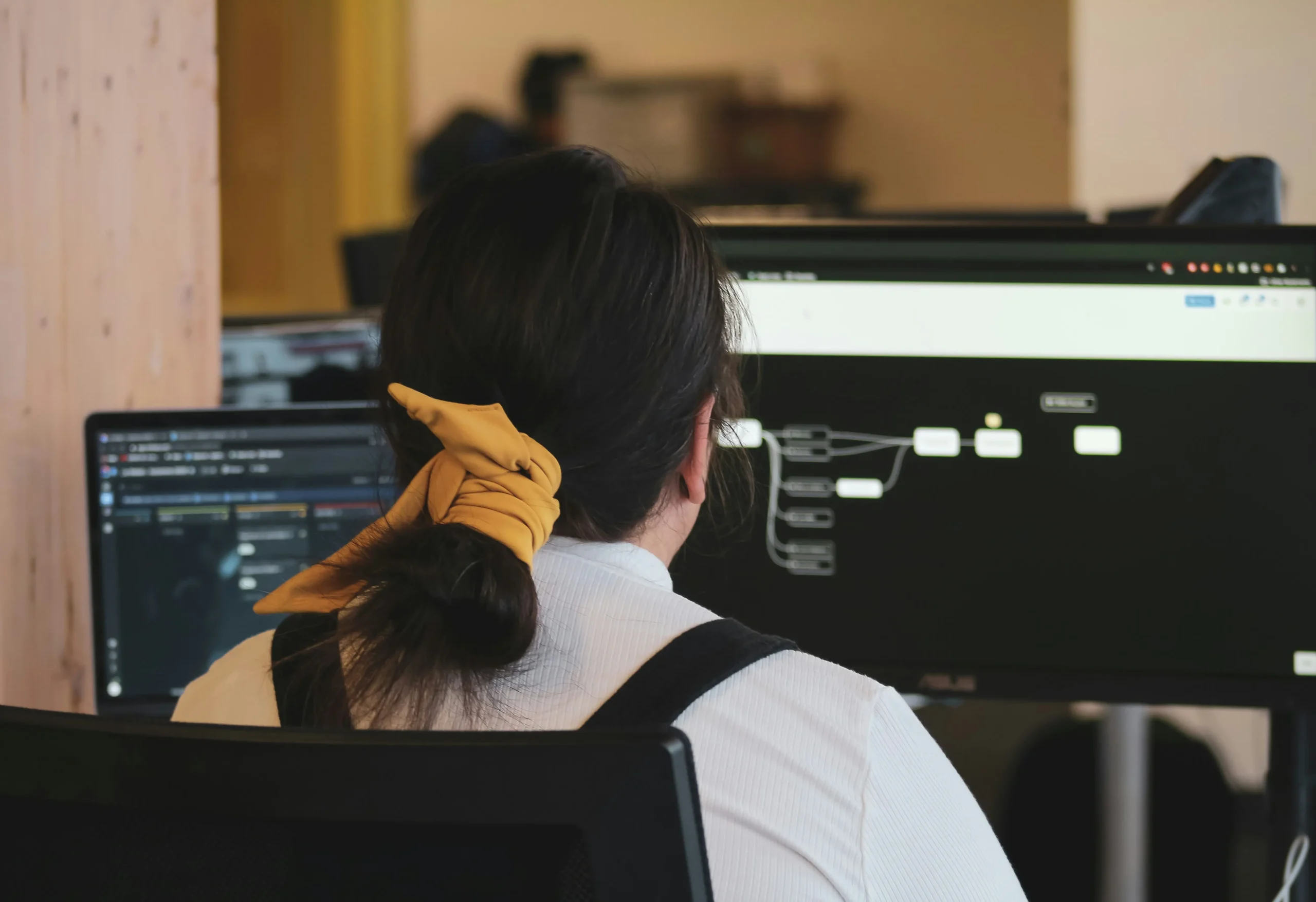 Smart automation and CRM workflow at Clariq